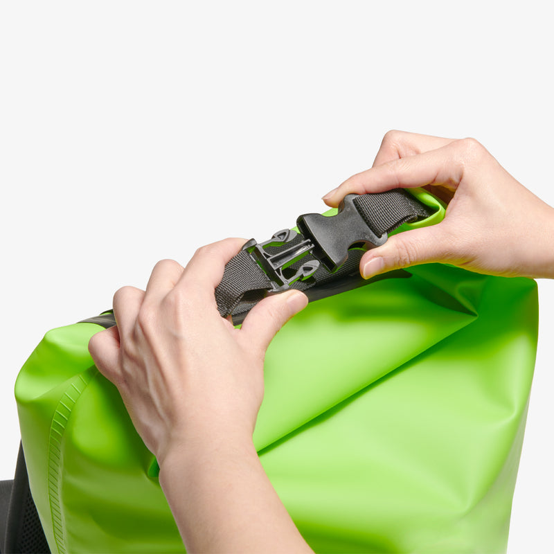 AMP07226 - AquaShield Waterproof Bag A631 in Black showing the buckling of the handheld strap together