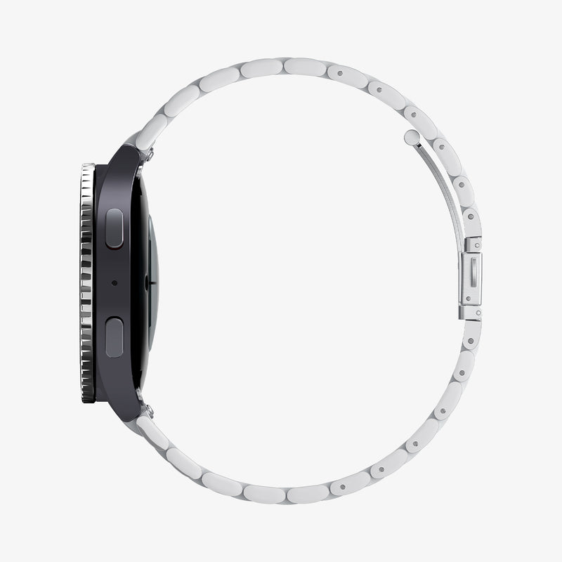 ACS08339 - Galaxy Watch 7 (44mm) Bezel Tune in Black showing the side facing left